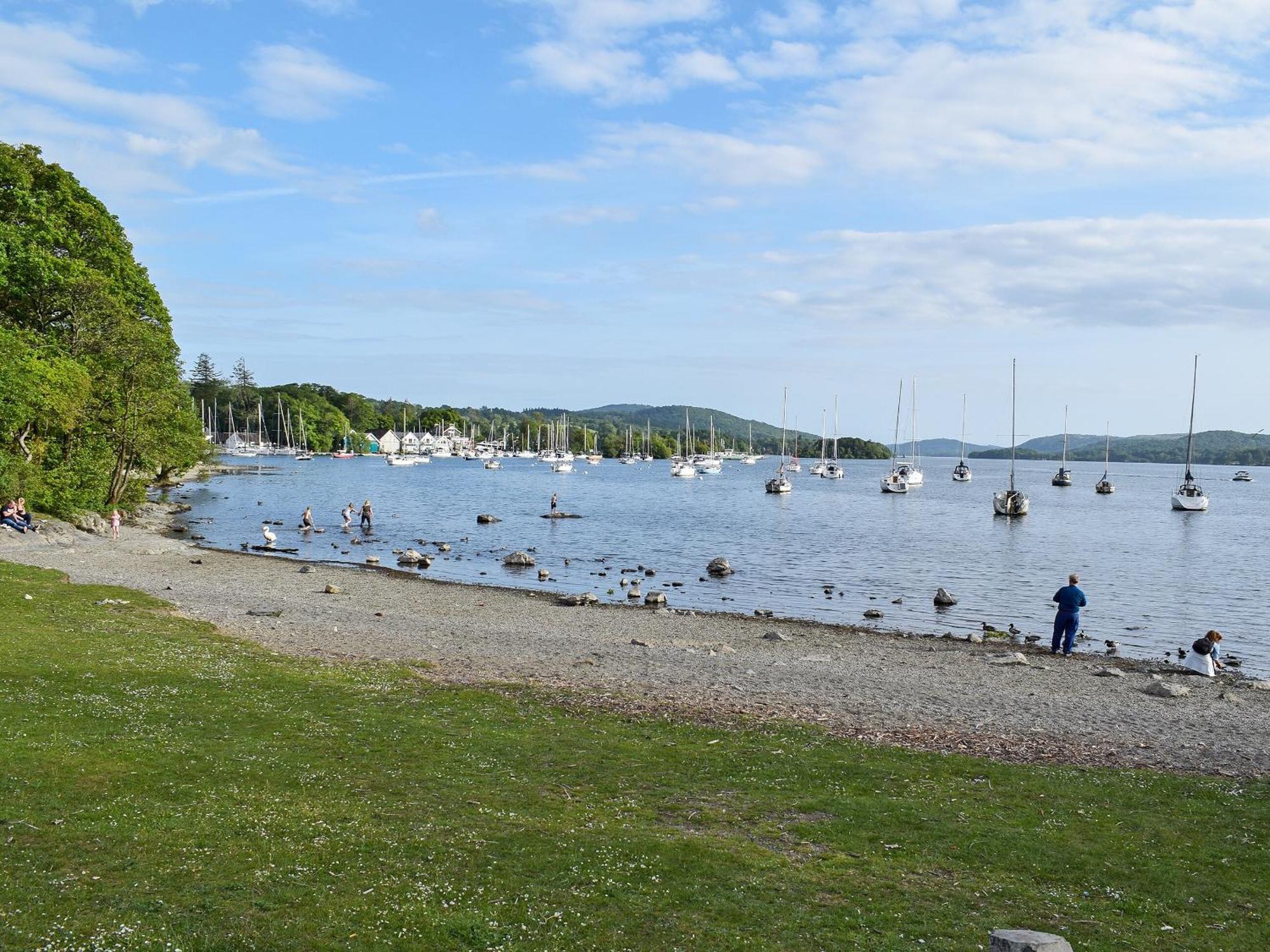 Hillside At Bowness *